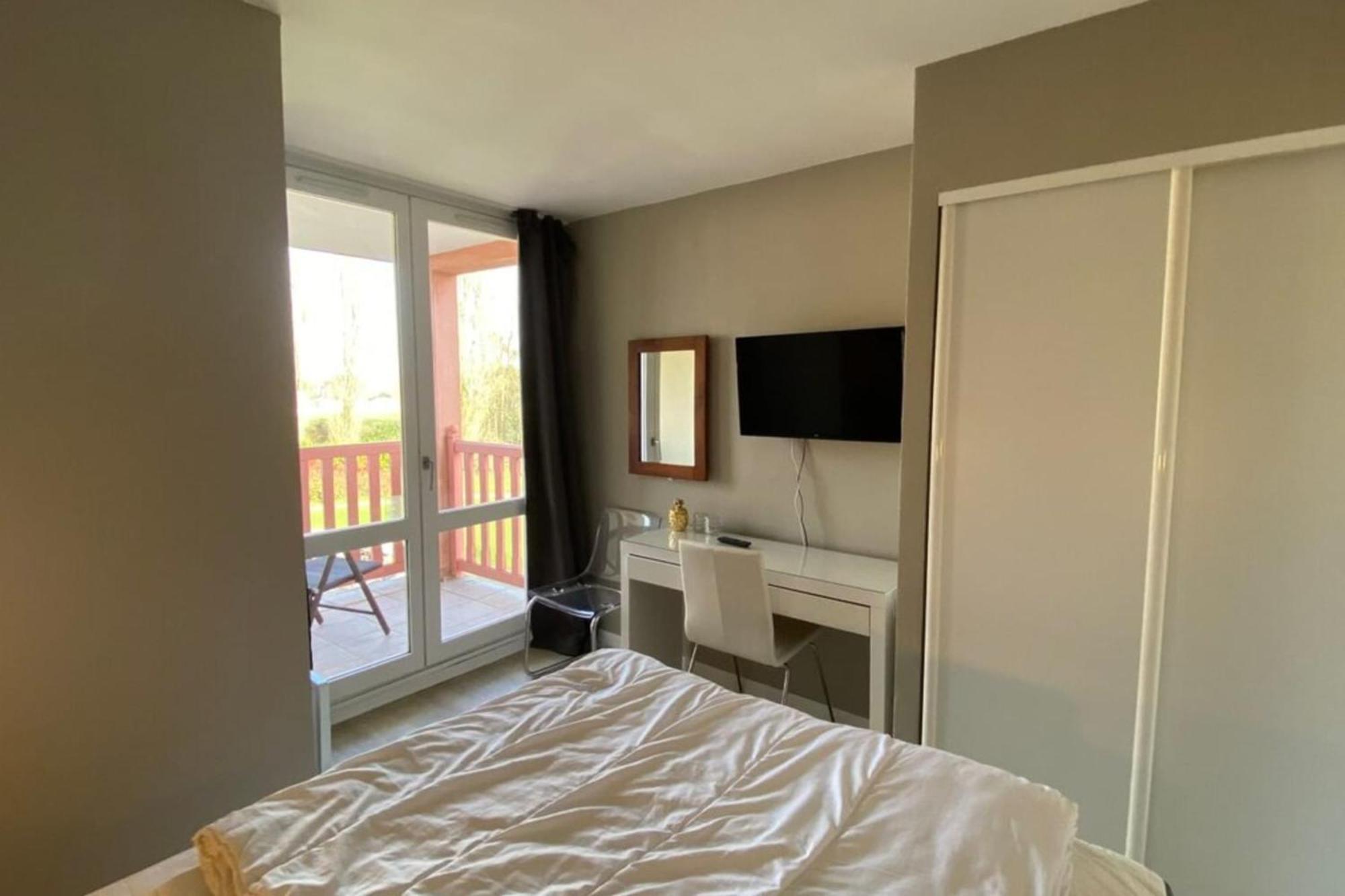 Very Nice 6 Person Apart With Swimming Pool Tennis Court And Car Park 202 Le Touquet المظهر الخارجي الصورة